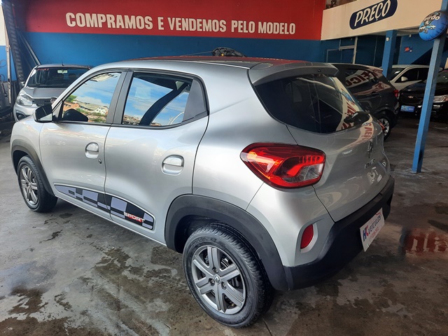 KWID ZEN 2 FLEX ANO 2022/2023 PRATA COMPLETO