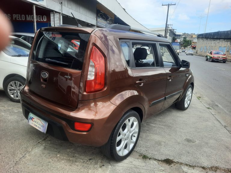 Kia Soul EX 12/13 1.6 Flex Automático