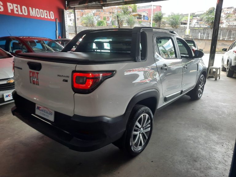 Fiat Strada Volcano 22/23 1.3 Flex Automático