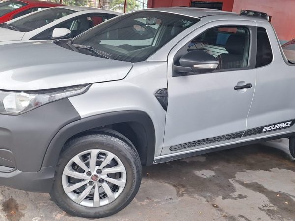 Fiat Strada Endurance CS 24/25 1.3 Flex Manual