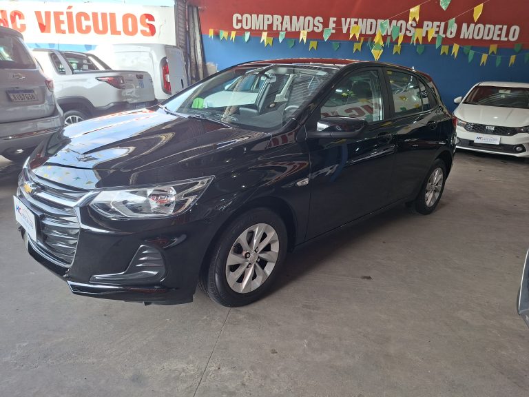 ONIX LT2 1.0MT ANO 2022/2023