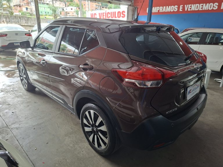 NISSAN KICKS SL CVT ANO 2016/17
