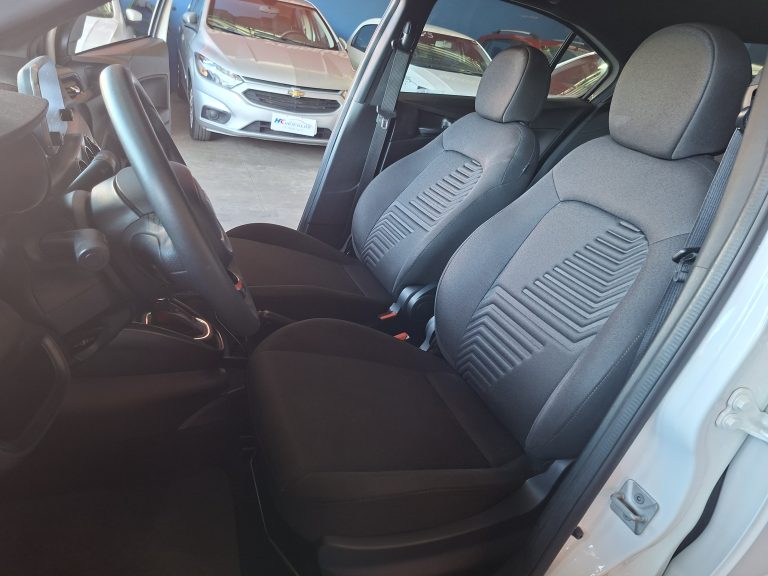CRONOS DRIVE 1.3 AUTOMATICO ANO 2024
