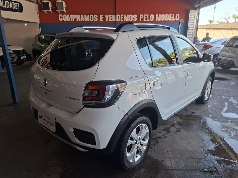 SANDERO STEPWAY 1.6 ANO 2017/2018