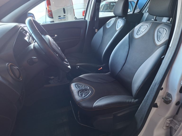 SANDERO STEPWAY 1.6 ANO 2017/2018