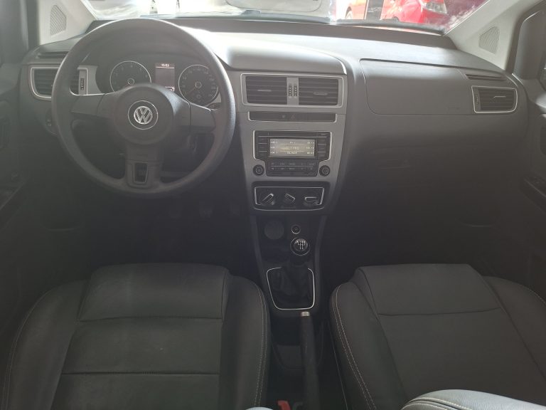 FOX 1.6 COMFORLINE ANO 2014/15